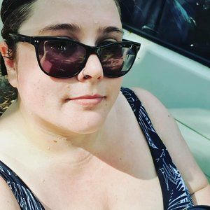 Meet your Posher, Ellie